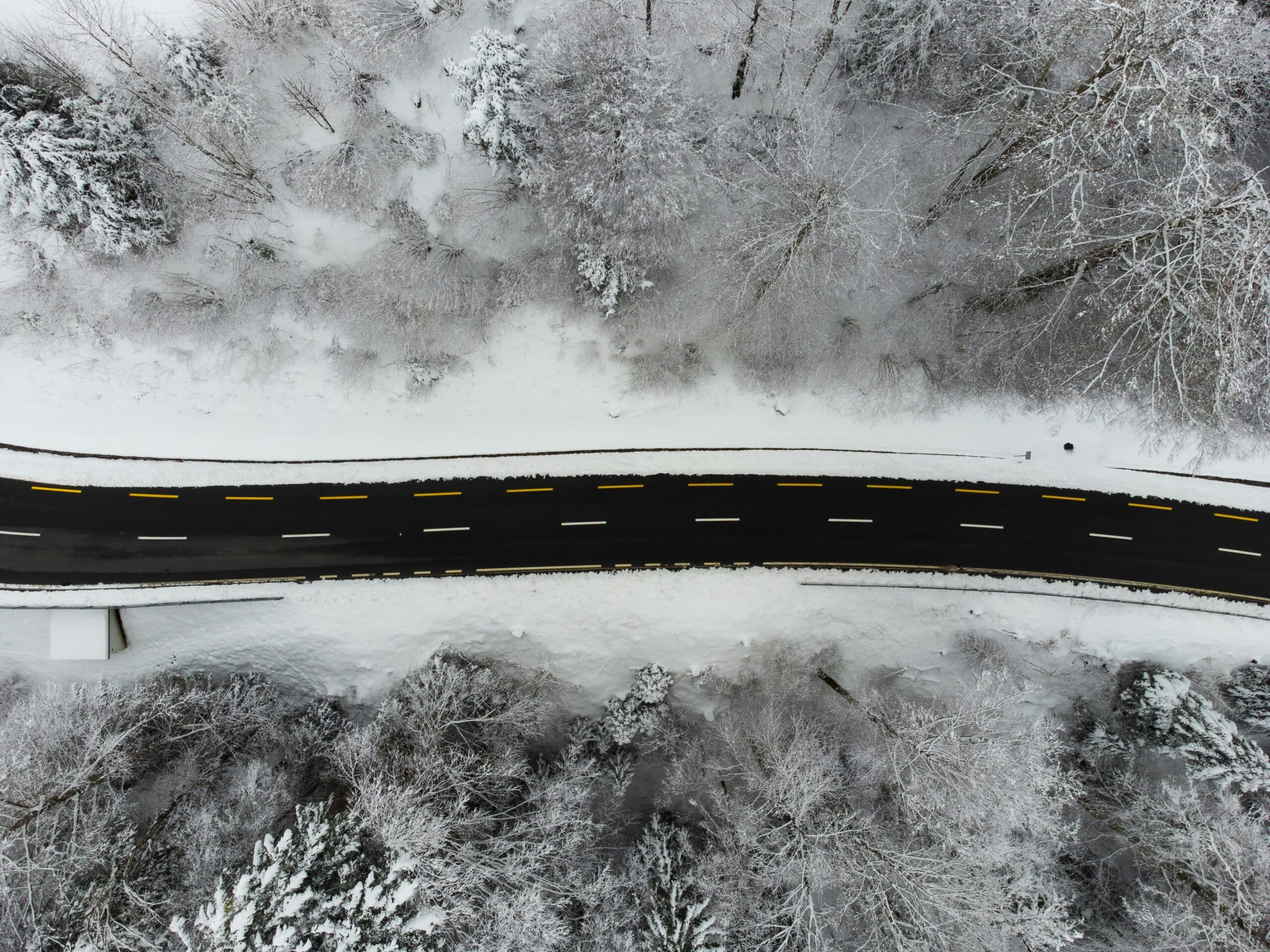 gabriel herter jKjev7yoyXQ unsplash scaled