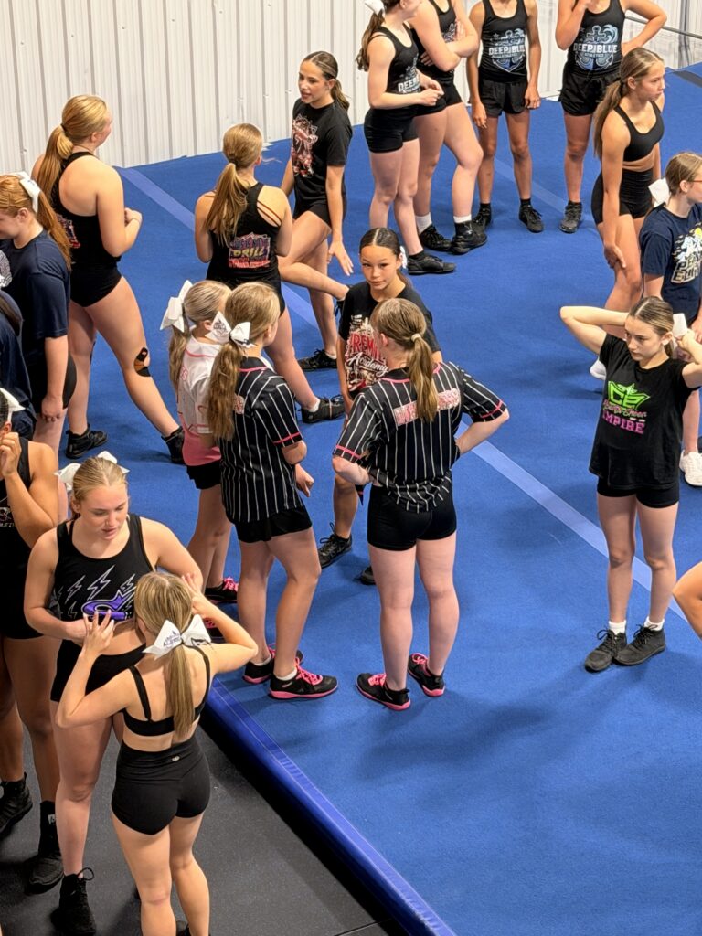 Cheer
