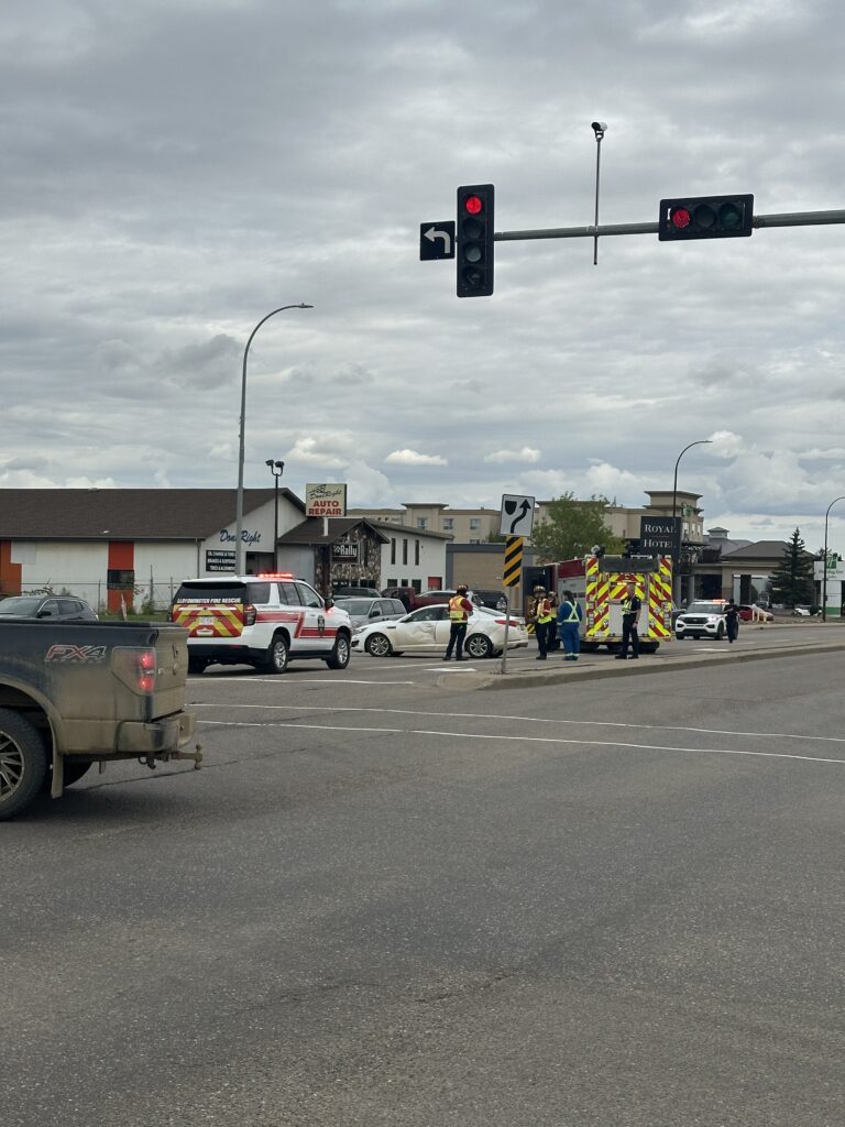 EXCLUSIVE - RCMP charge Lloydminster man, after 44 St. crash 2 IMG 6777