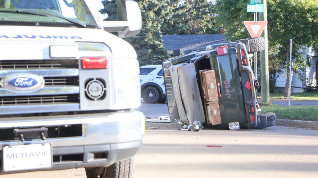 Sept 18 26 bus jeep collision 4 of 5